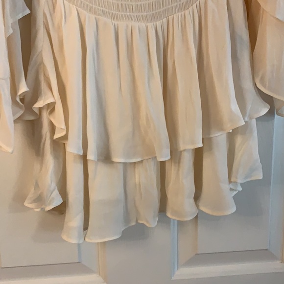 Ruffle bathingsuit cover up - Picture 5 of 6